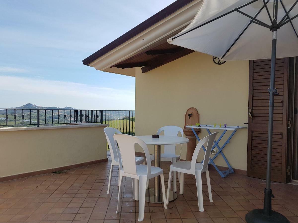 B&B Villa Sole Controguerra Экстерьер фото